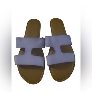 Amazon Essentials leather sandals Lilac size 15